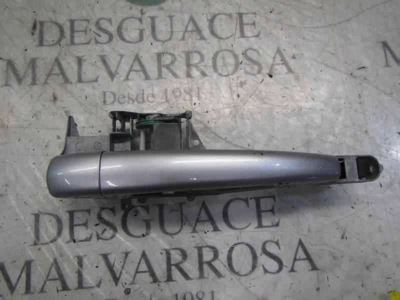 Recambio de maneta exterior delantera derecha para peugeot 308 sw sport referencia OEM IAM   