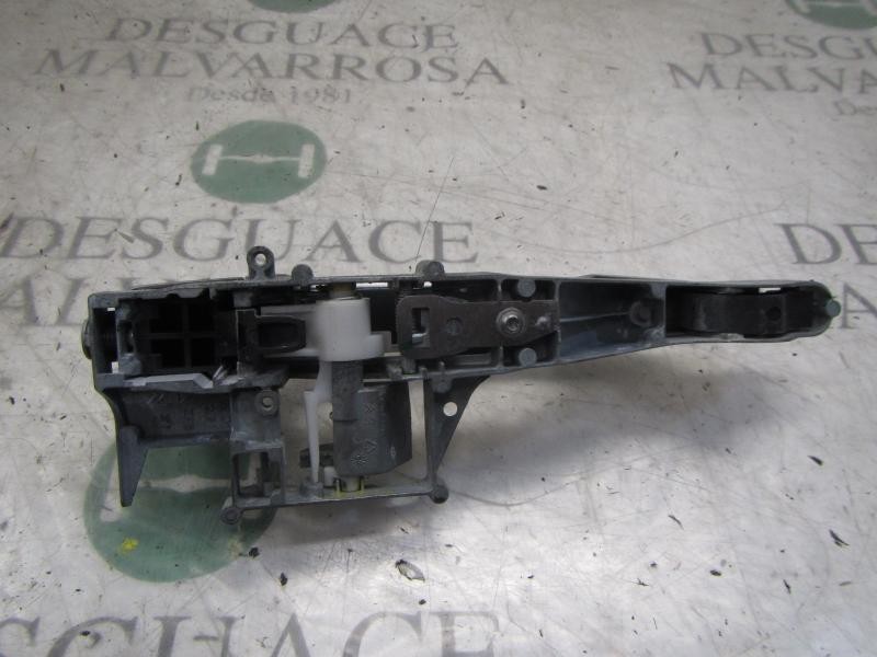 Recambio de maneta exterior delantera derecha para peugeot 308 sw sport referencia OEM IAM   