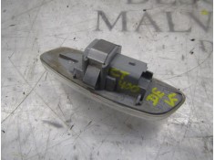 Recambio de piloto lateral derecho para peugeot 308 sw sport referencia OEM IAM    2