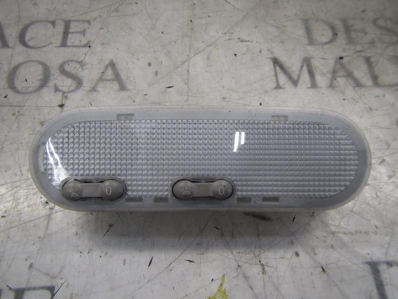 Recambio de piloto interior para renault clio grandtour 1.5 dci diesel cat referencia OEM IAM 8200073231  