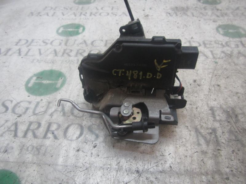Recambio de cerradura puerta delantera derecha para audi a6 avant (4b5) 2.8 referencia OEM IAM   