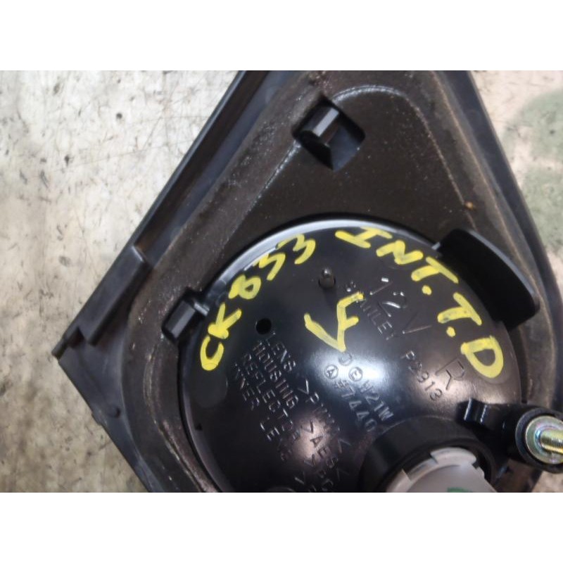 Recambio de piloto trasero derecho interior para mazda 3 berlina (bk) 1.6 crdt active referencia OEM IAM   