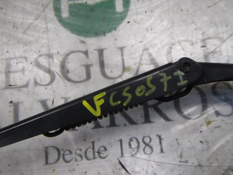 Recambio de brazo limpia delantero izquierdo para fiat linea (110) emotion referencia OEM IAM   