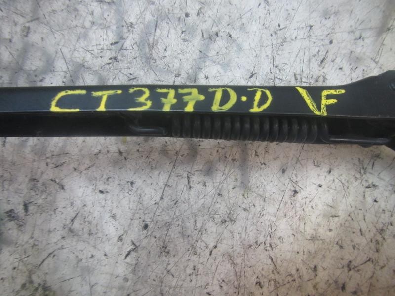 Recambio de brazo limpia delantero derecho para lexus sc430 (uzz40) básico referencia OEM IAM 8521124100  