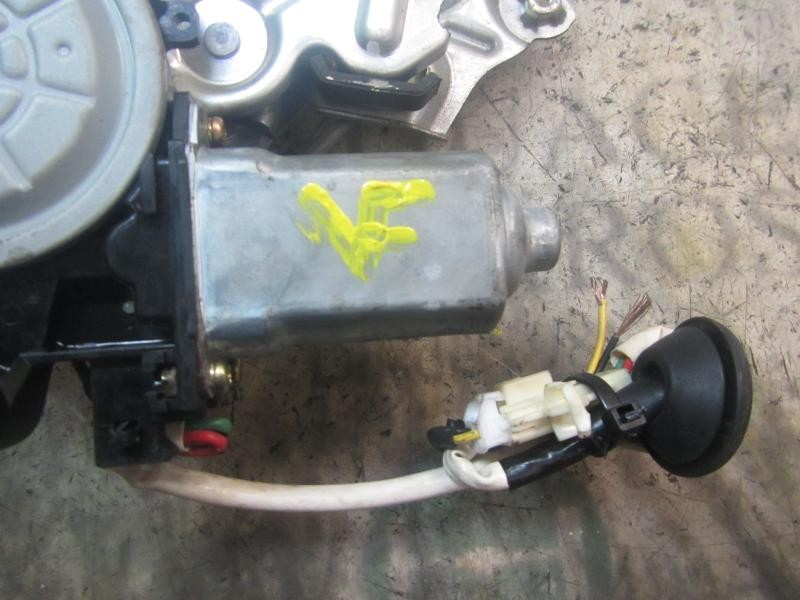 Recambio de elevalunas trasero derecho para lexus sc430 (uzz40) básico referencia OEM IAM 8572024050 8572024050 