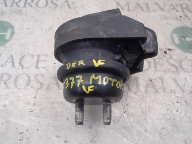 Recambio de soporte motor derecho para lexus sc430 (uzz40) básico referencia OEM IAM 1236150151  