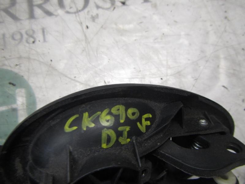 Recambio de maneta interior delantera izquierda para chevrolet matiz 1.0 cat referencia OEM IAM   