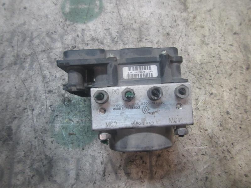 Recambio de abs para renault clio iii exception 2 referencia OEM IAM 7701209606 8200747140 