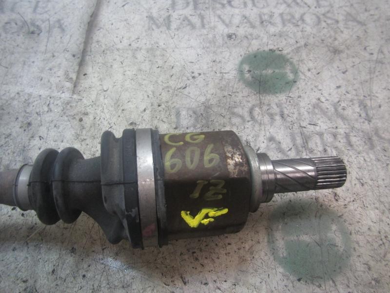 Recambio de transmision izquierda para renault clio iii exception 2 referencia OEM IAM 7701210040  