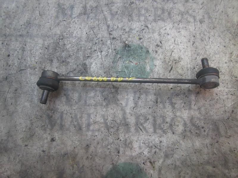 Recambio de tirante delantero derecho para renault clio iii exception 2 referencia OEM IAM 551107916R  