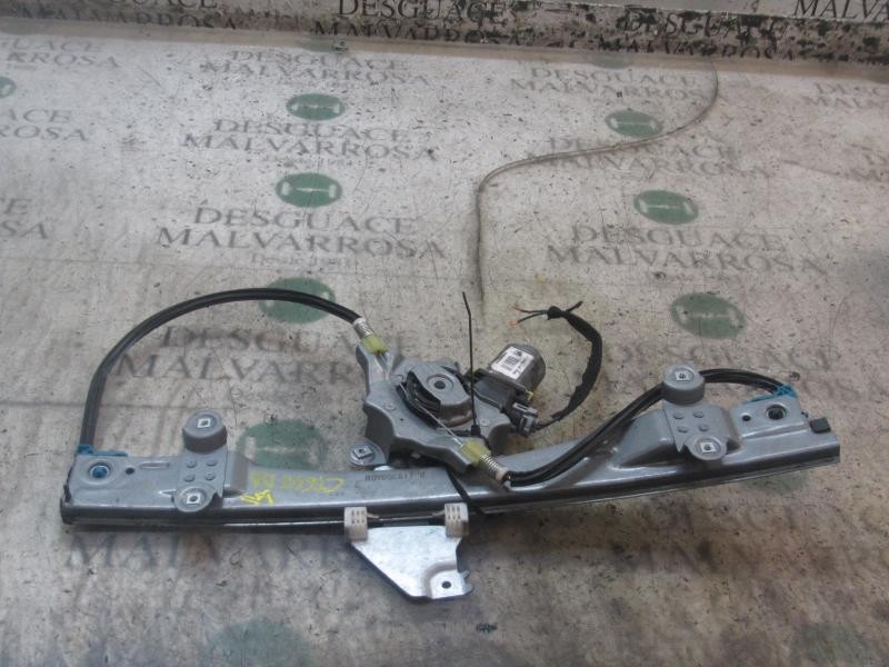 Recambio de elevalunas delantero derecho para renault twingo 1.2 16v referencia OEM IAM 8200384741  