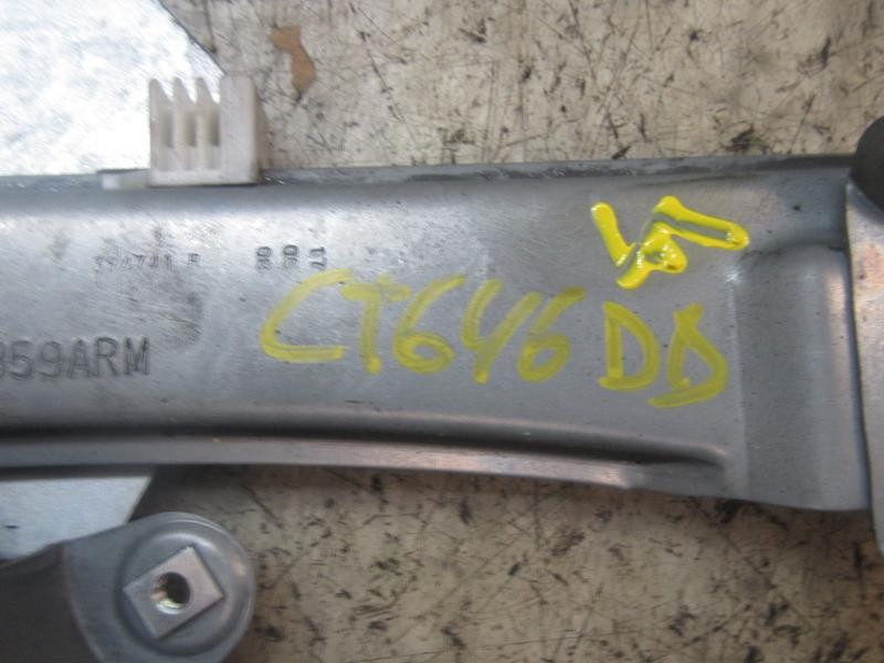 Recambio de elevalunas delantero derecho para renault twingo 1.2 16v referencia OEM IAM 8200384741  