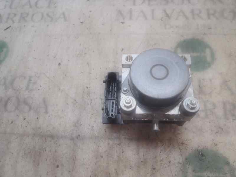 Recambio de abs para dacia sandero 1.2 16v cat referencia OEM IAM 8201063079 476604621R 