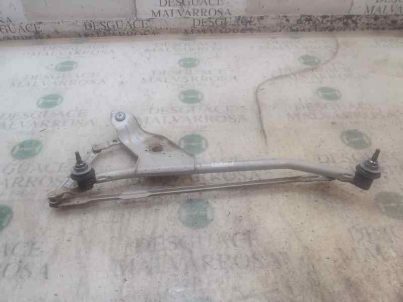 Recambio de articulacion limpia delantero para dacia sandero 1.2 16v cat referencia OEM IAM 8200619512  