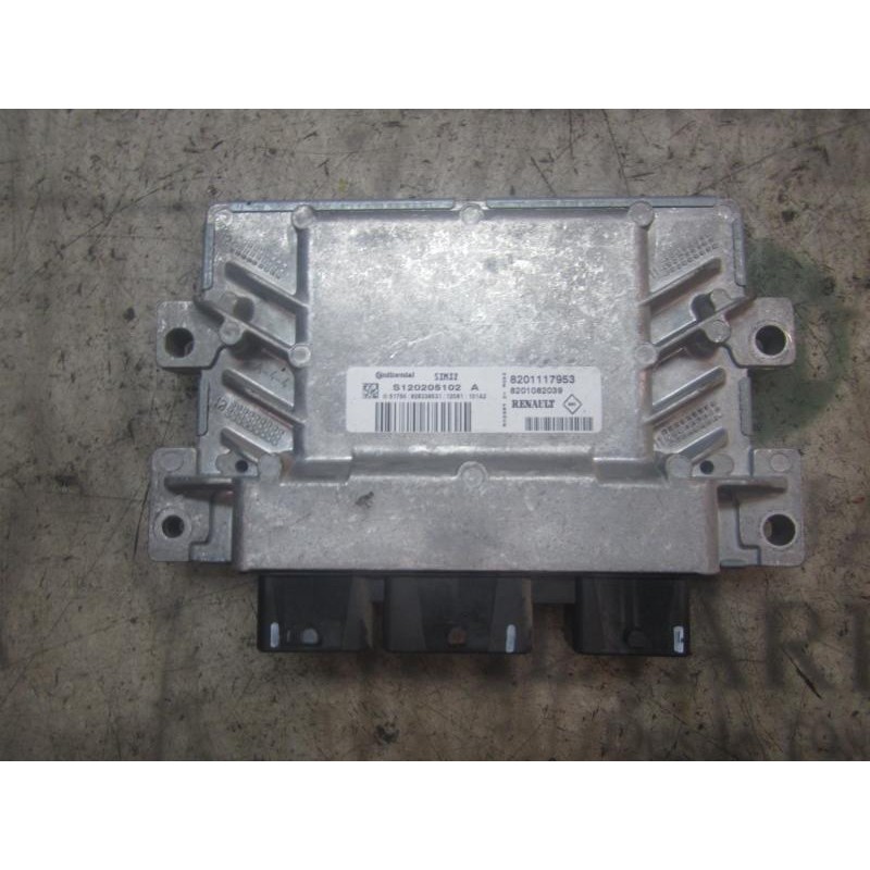 Recambio de centralita motor uce para dacia sandero 1.2 16v cat referencia OEM IAM 8201117953 8201117953 