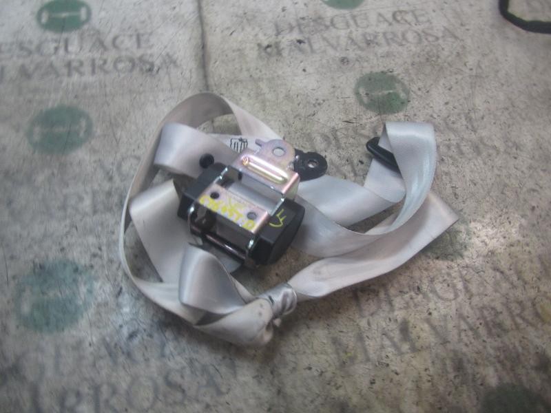 Recambio de cinturon seguridad trasero derecho para dacia sandero 1.2 16v cat referencia OEM IAM 888400158R  