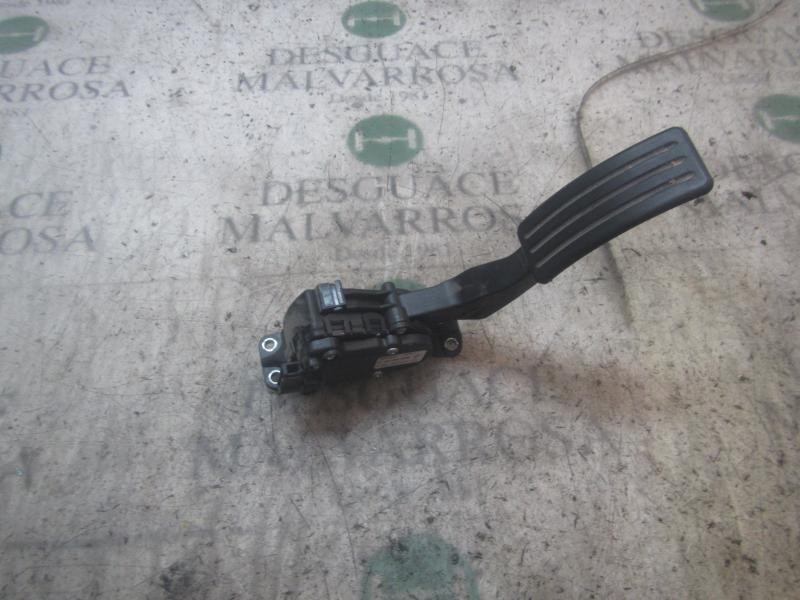 Recambio de potenciometro pedal para dacia sandero 1.2 16v cat referencia OEM IAM 6001548477  
