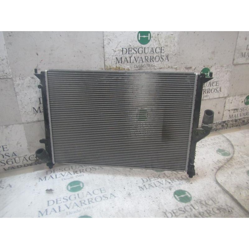 Recambio de radiador agua para dacia sandero 1.2 16v cat referencia OEM IAM 8200735039  