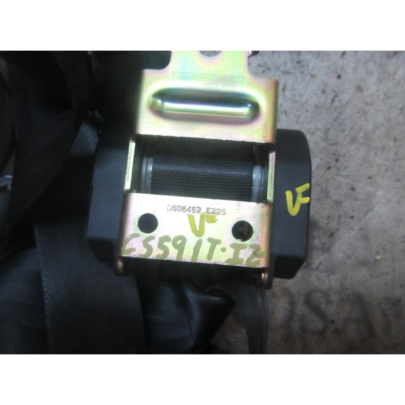 Recambio de cinturon seguridad trasero izquierdo para peugeot 307 berlina (s2) xt referencia OEM IAM   