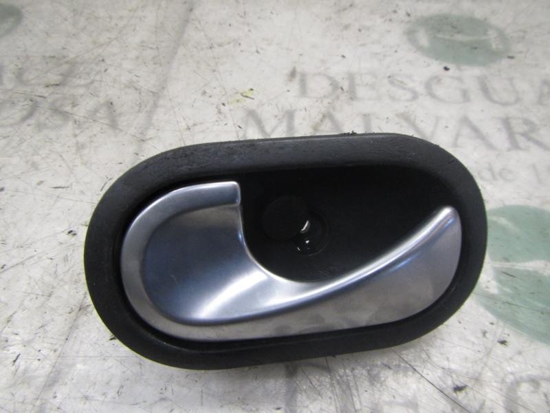 Recambio de maneta interior delantera izquierda para renault scenic ii confort dynamique referencia OEM IAM   