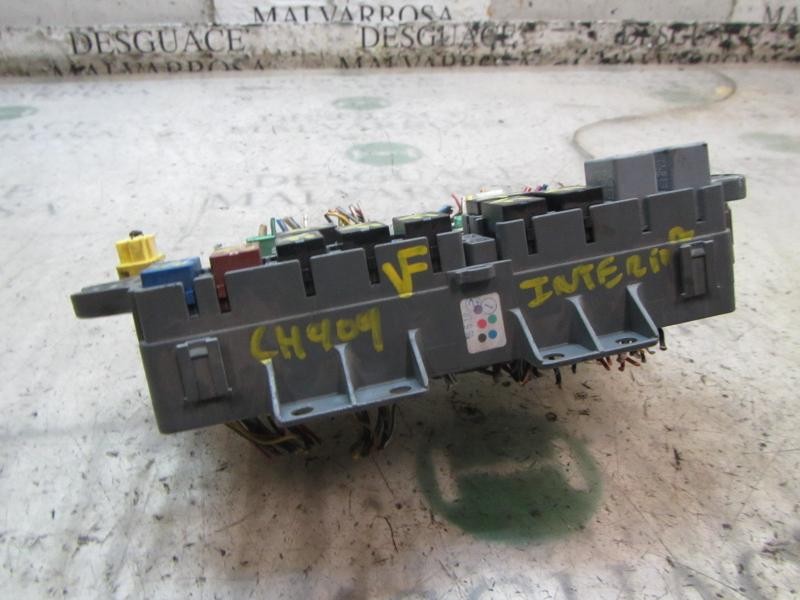 Recambio de caja reles / fusibles para honda jazz (gd1/5) 1.4 ls referencia OEM IAM 38200SAAJ01  