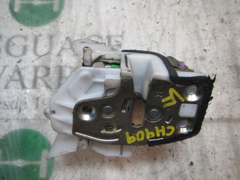 Recambio de cerradura puerta trasera derecha para honda jazz (gd1/5) 1.4 ls referencia OEM IAM 72610S7A003  