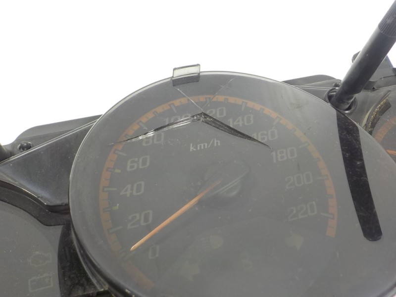 Recambio de cuadro instrumentos para honda jazz (gd1/5) 1.4 ls referencia OEM IAM 78120SAAF51 0704590033966 0704590033966