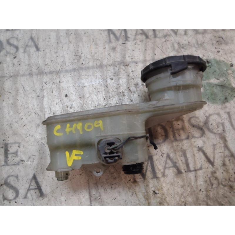 Recambio de deposito servo para honda jazz (gd1/5) 1.4 ls referencia OEM IAM 46661SAAG50  