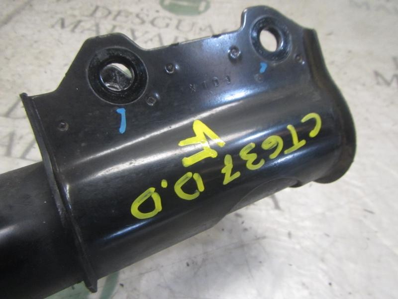 Recambio de amortiguador delantero derecho para chevrolet cruze hatchback 1.6 cat referencia OEM IAM 13331987  