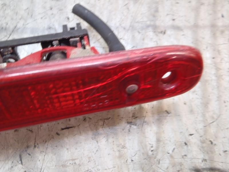 Recambio de piloto trasero central para toyota aygo (kgb/wnb) básico referencia OEM IAM   