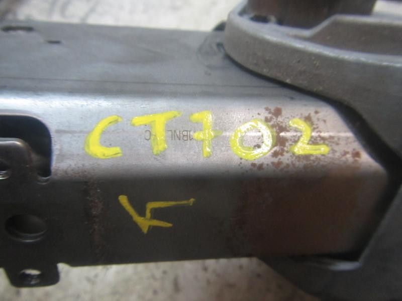 Recambio de columna direccion para ford kuga (cbv) trend referencia OEM IAM 1818645 8V413C529CB 