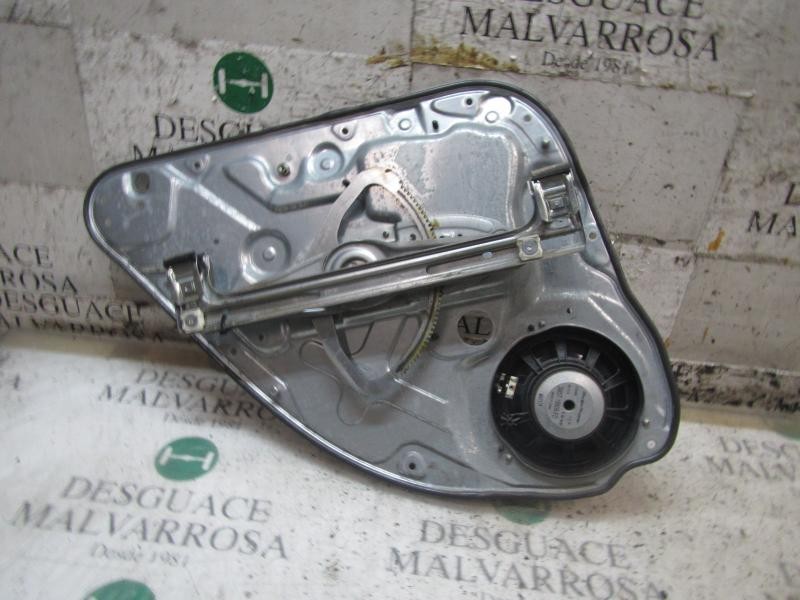 Recambio de elevalunas trasero derecho para ford kuga (cbv) trend referencia OEM IAM 1738648  