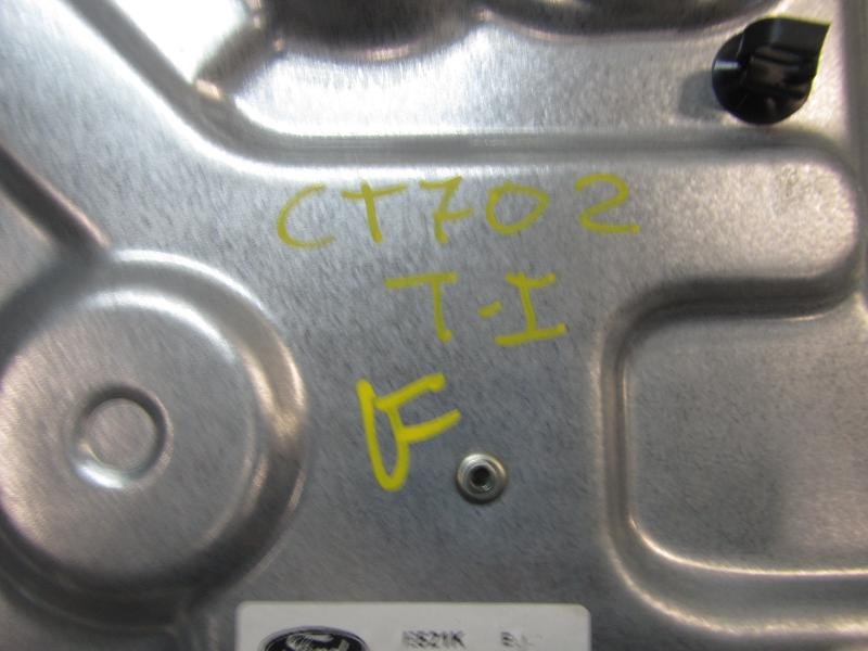 Recambio de elevalunas trasero izquierdo para ford kuga (cbv) trend referencia OEM IAM 1738647  