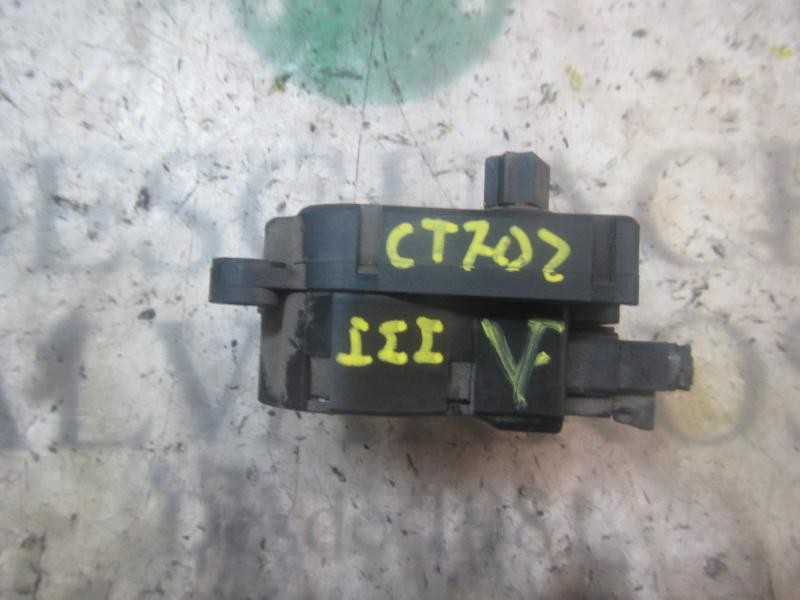 Recambio de motor apertura trampillas climatizador para ford kuga (cbv) trend referencia OEM IAM 1786200  