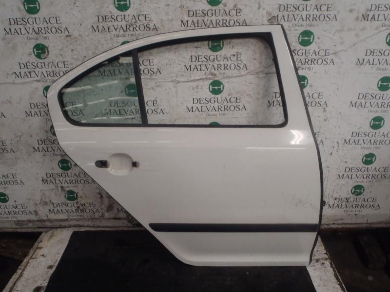 Recambio de puerta trasera derecha para skoda octavia berlina (1z3) trend referencia OEM IAM   