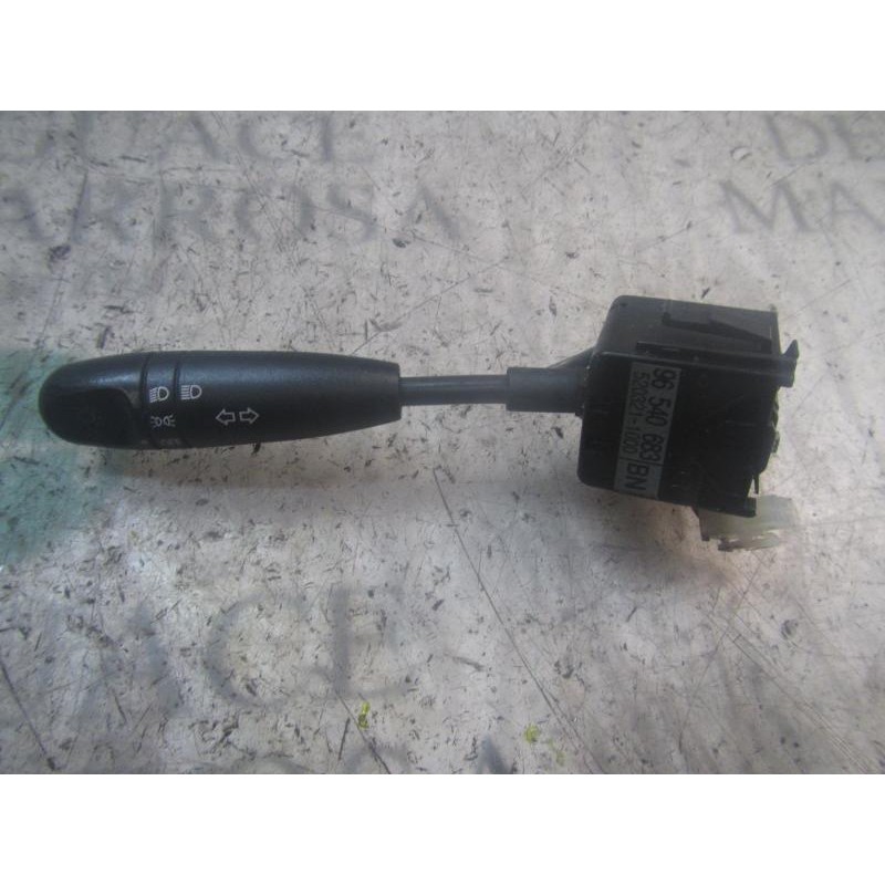 Recambio de mando luces para chevrolet matiz 0.8 cat referencia OEM IAM   