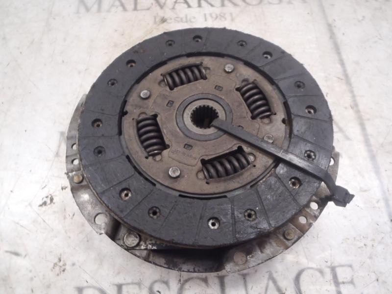 Recambio de kit embrague para fiat punto berl. (176) 1.7 turbodiesel referencia OEM IAM   