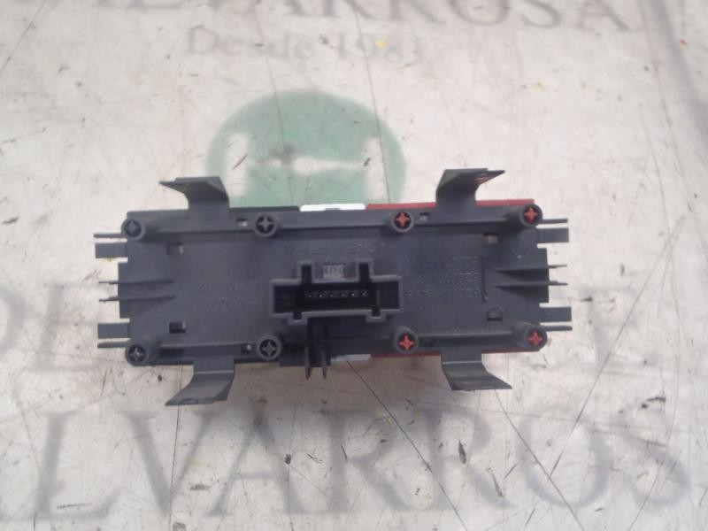 Recambio de warning para renault megane ii classic berlina confort dynamique referencia OEM IAM   