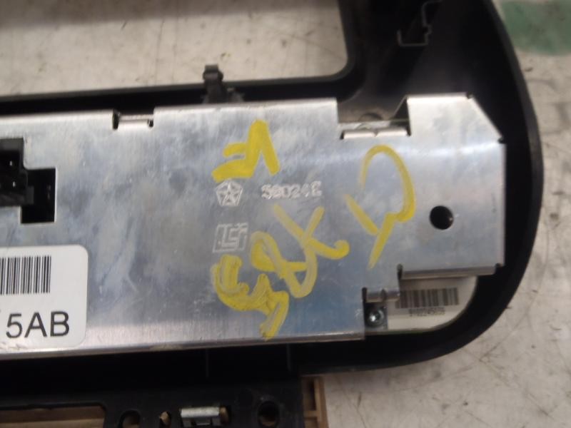 Recambio de mando calefaccion / aire acondicionado para chrysler voyager (gs) 2.5 td referencia OEM IAM   