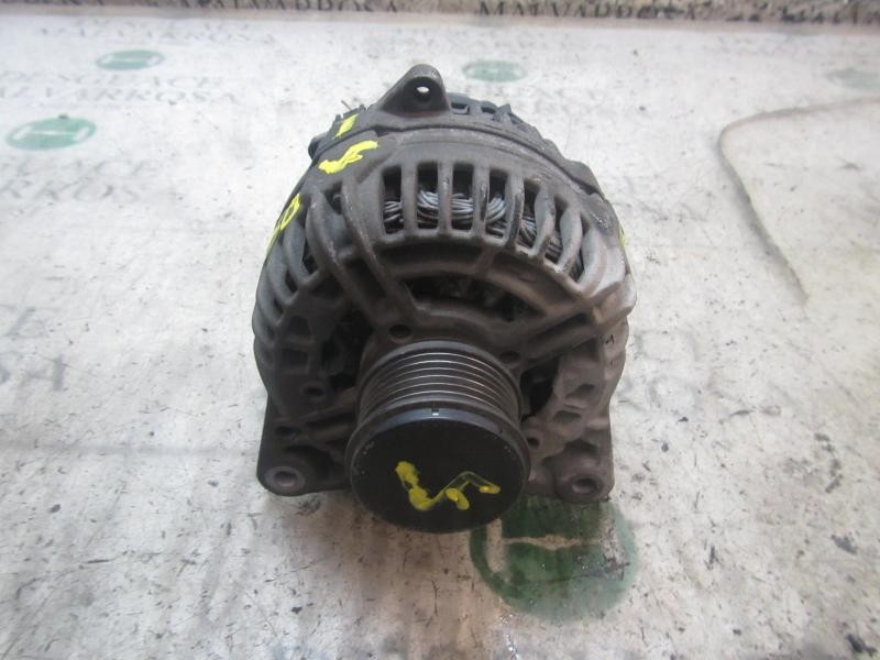 Recambio de alternador para renault kangoo profesional referencia OEM IAM   