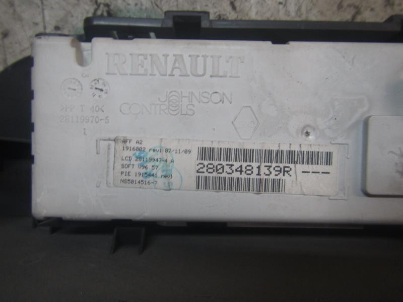 Recambio de pantalla multifuncion para renault kangoo profesional referencia OEM IAM   