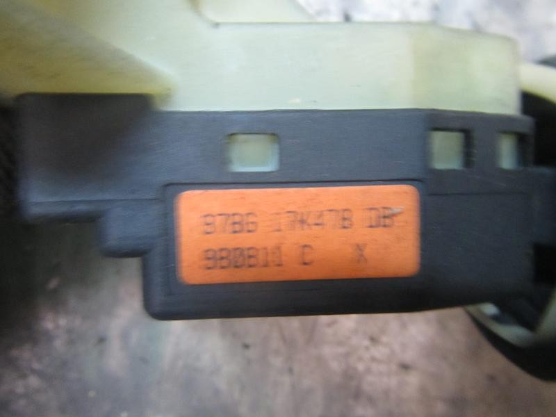 Recambio de mando limpia para ford mondeo berlina (gd) clx referencia OEM IAM   