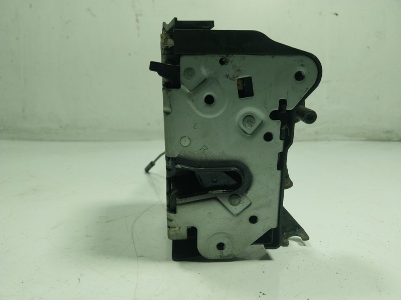 Recambio de cerradura puerta trasera derecha para land rover range rover (lm) td6 hse referencia OEM IAM FQM500100 FQM500100 LR0