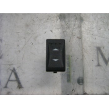 MANDO ELEVALUNAS TRASERO IZQUIERDO 