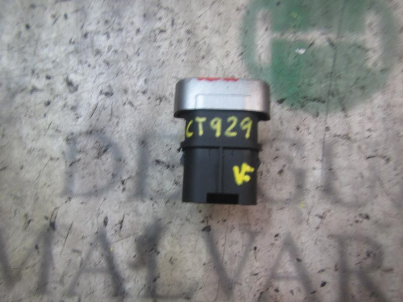 Recambio de warning para ford focus sportbreak (cap) 1.6 tdci cat referencia OEM IAM 1556970  