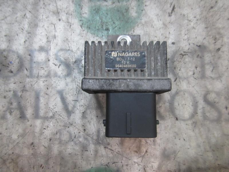 Recambio de caja precalentamiento para opel movano (2004 =>) 2.5 cdti referencia OEM IAM   