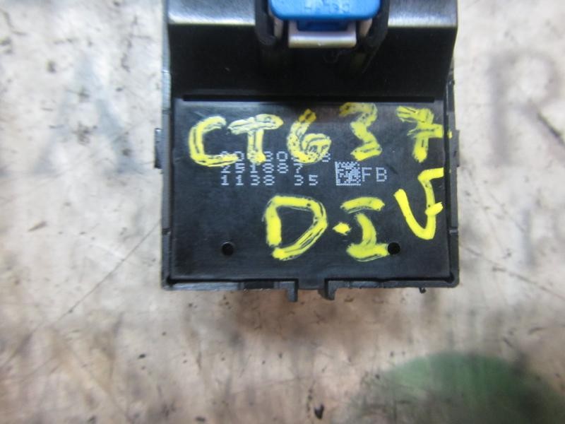 Recambio de mando elevalunas delantero izquierdo para chevrolet cruze hatchback 1.6 cat referencia OEM IAM 20830838  