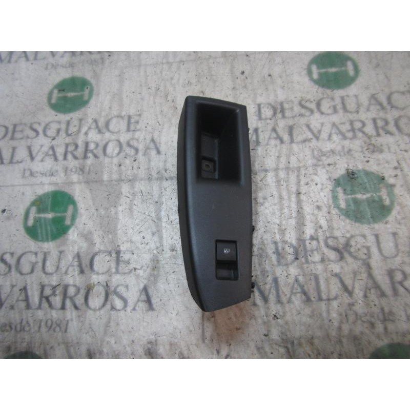 Recambio de mando elevalunas trasero izquierdo para chevrolet cruze hatchback 1.6 cat referencia OEM IAM 20933566  