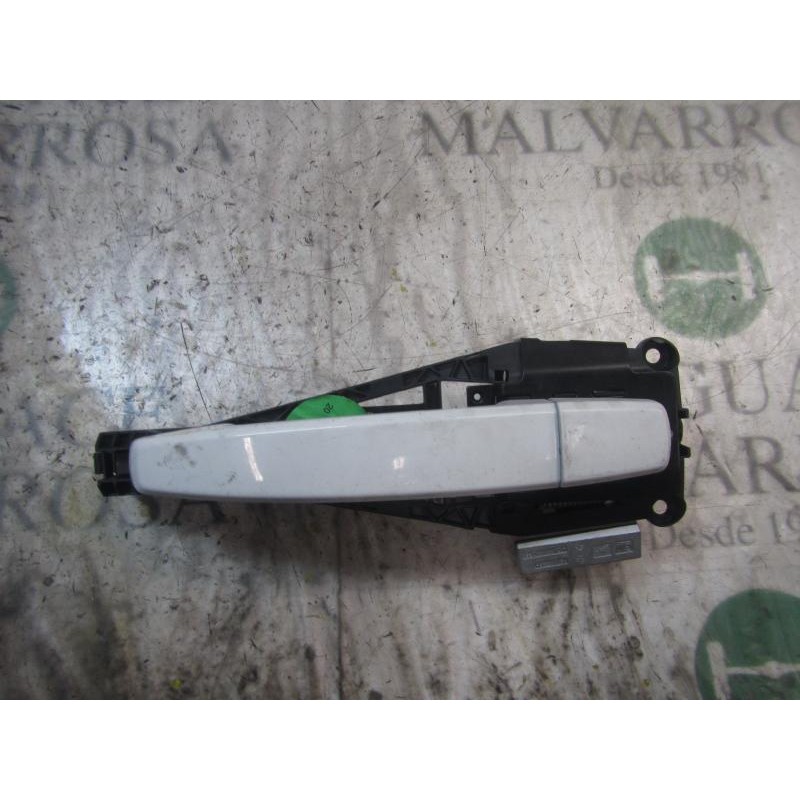 Recambio de maneta exterior trasera derecha para chevrolet cruze hatchback 1.6 cat referencia OEM IAM 92233089  