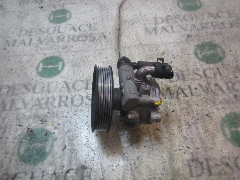 Recambio de bomba direccion para volkswagen golf iv berlina (1j1) básico referencia OEM IAM   